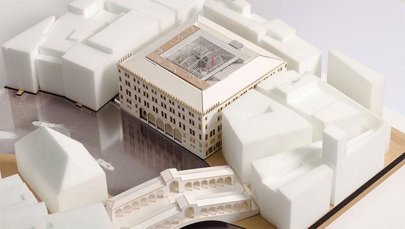 ایده هایی برای تبدیل ساختمان "ایل فونداکو دئید تدسچی" به سالن اپرای ونیز